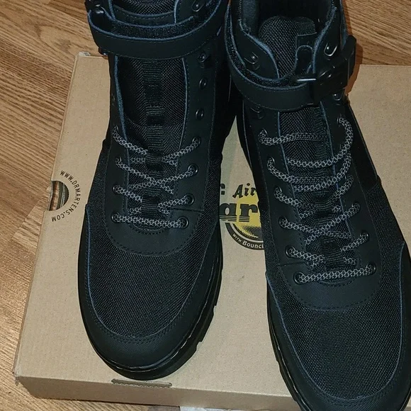 New Dr. Martens Air Wair "Combo Tech" with bounce soles size 13 - Picture 10 of 15